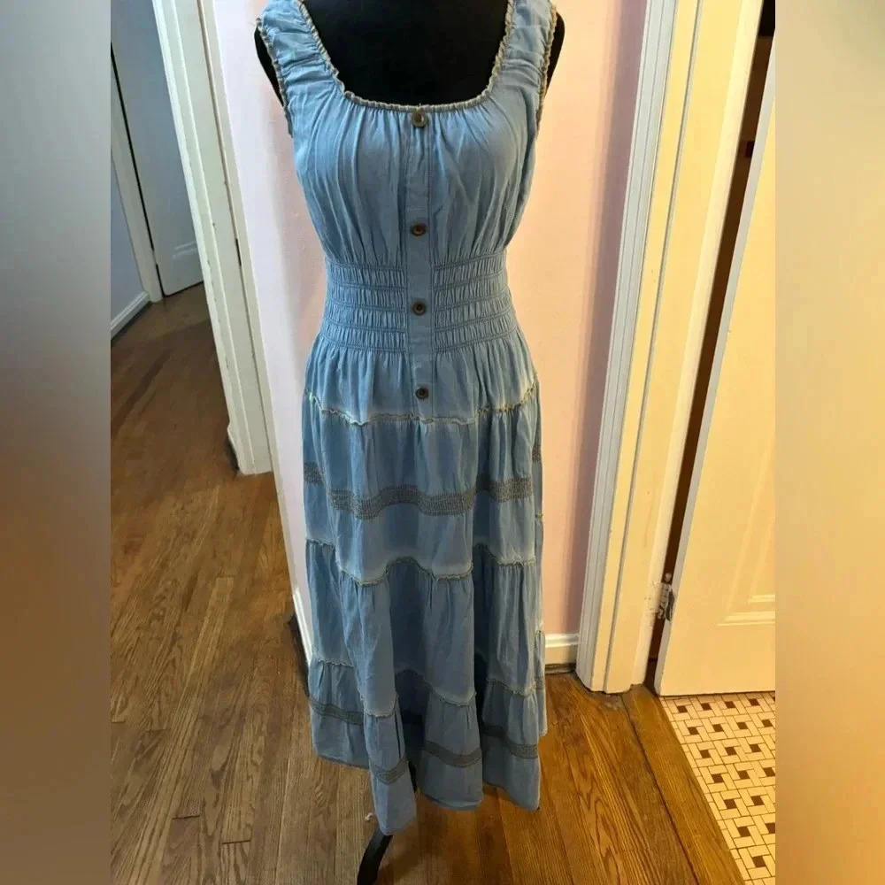 Drefbufy denim maxi dress small  great condition